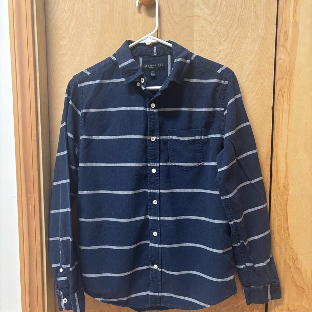 Aeropostale Men's Dark Blue Striped Shirt
